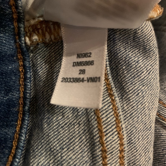 Madewell Mid-Rise Kickout Crop Raw Hem Size 28 Loose Fit Cropped Flared Pants - Picture 6 of 11